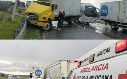 Dos accidentes simultáneos ocurren en la carretera México-Tuxpan, en Santa Gertrudis.