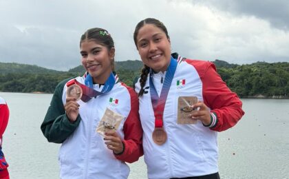Ximena Aparicio y Cecilia Martínez logran medalla de bronce en canotaje durante Santo Domingo 2026