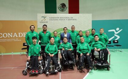 La selección nacional de boccia recibe el estandarte para el Campeonato Mundial en Seúl 2026