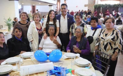 Mineral de la Reforma rinde homenaje a sus adultos mayores