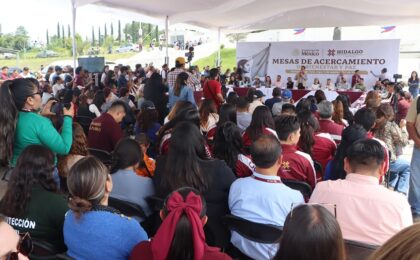 El gobierno de territorio se establece en Atotonilco de Tula.
