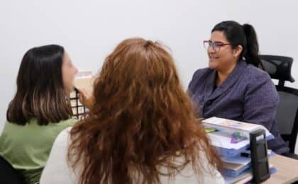 Inhjuve brinda servicios de atención psicológica y nutricional, tanto en modalidad presencial como a distancia.
