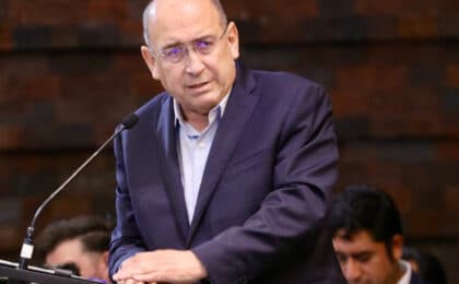 Plantean la necesidad de regular las tarifas de vuelos para prevenir abusos